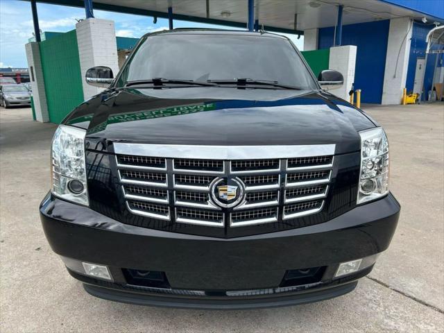 used 2012 Cadillac Escalade car, priced at $17,900