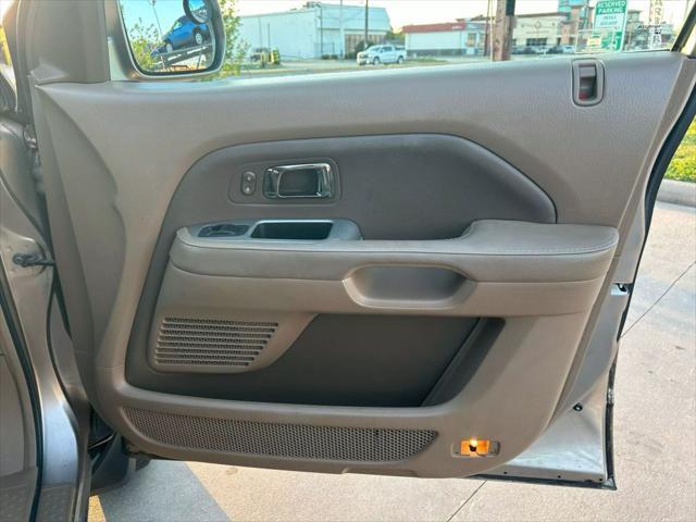 used 2007 Honda Pilot car, priced at $8,995