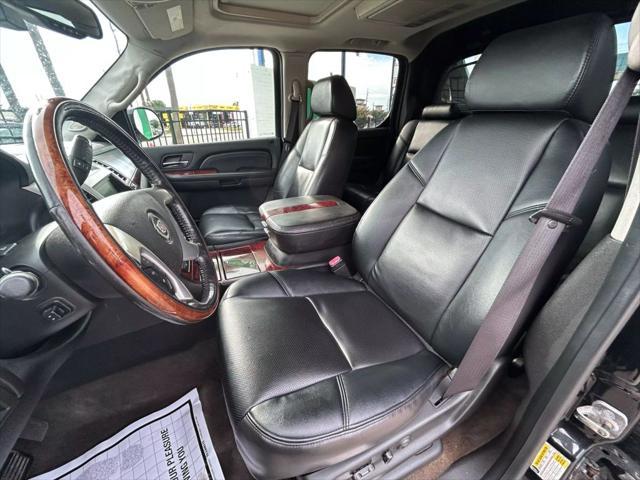used 2009 Cadillac Escalade EXT car, priced at $19,900
