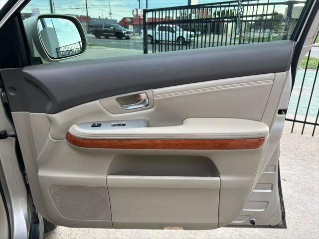 used 2004 Lexus RX 330 car, priced at $8,800