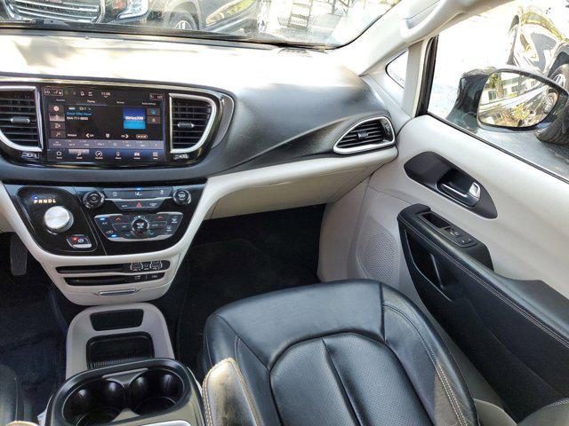 used 2022 Chrysler Pacifica car, priced at $20,895