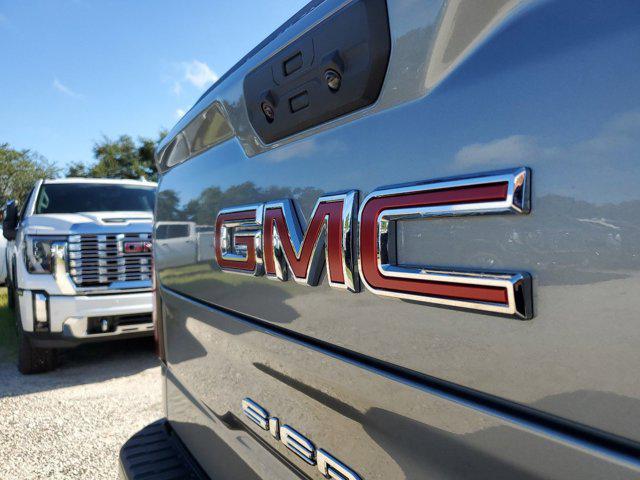 new 2024 GMC Sierra 1500 car, priced at $40,179