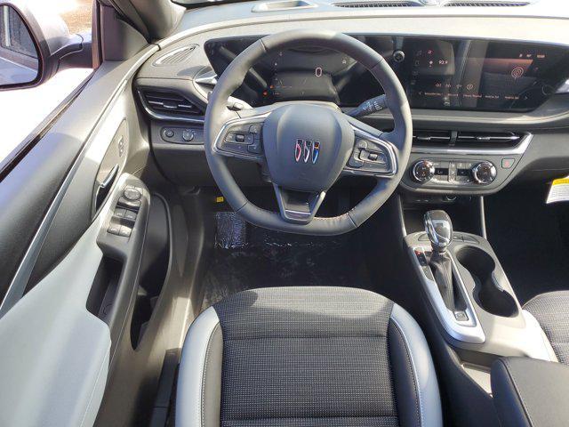 new 2025 Buick Envista car, priced at $26,212