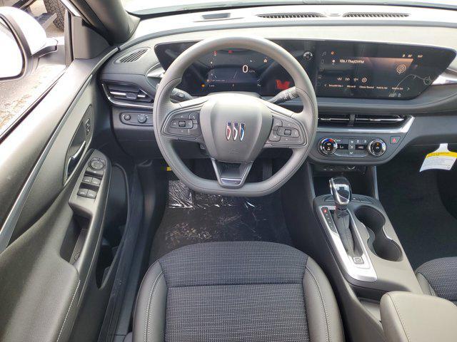 new 2025 Buick Envista car, priced at $22,001