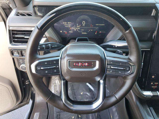 used 2025 GMC Yukon car, priced at $65,420