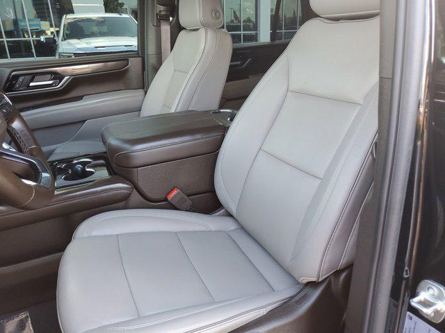 used 2025 GMC Yukon car, priced at $65,420