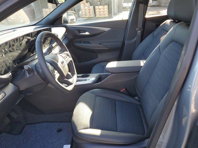 new 2025 Buick Envista car, priced at $24,271