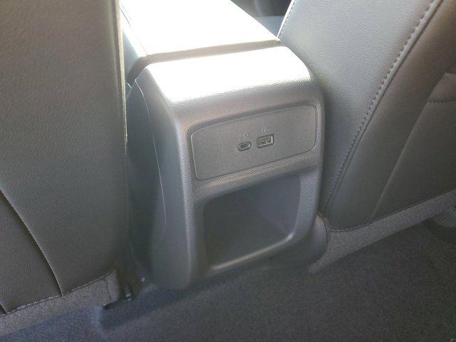new 2025 Buick Envista car, priced at $22,001