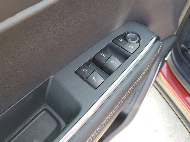 new 2025 GMC Acadia car, priced at $42,156