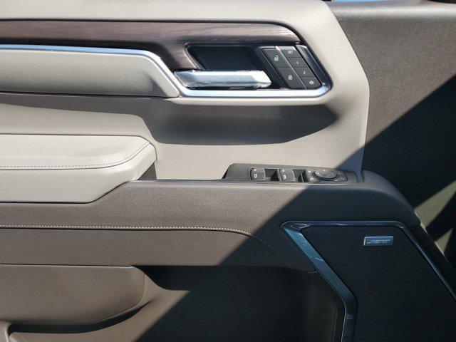 new 2025 GMC Sierra 1500 car, priced at $53,328
