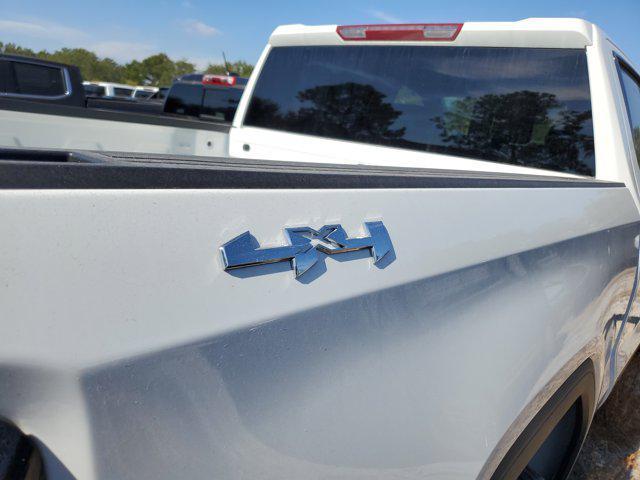 new 2026 GMC Sierra 1500 car, priced at $44,199