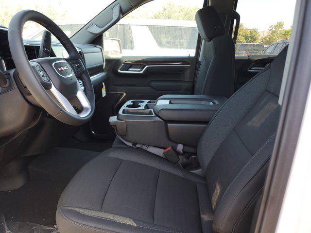 new 2026 GMC Sierra 1500 car, priced at $44,199
