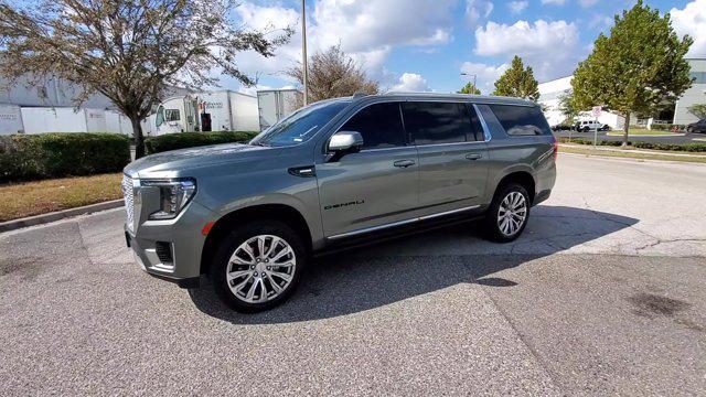 used 2023 GMC Yukon XL car, priced at $49,136