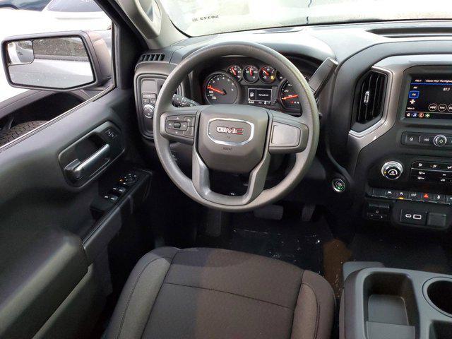 new 2025 GMC Sierra 1500 car, priced at $43,352