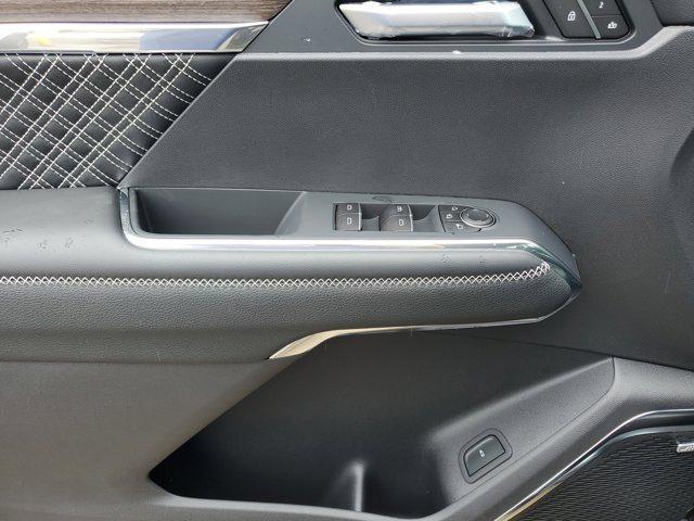 new 2025 GMC Acadia car, priced at $54,378