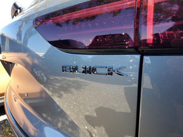 new 2025 Buick Envision car, priced at $36,498