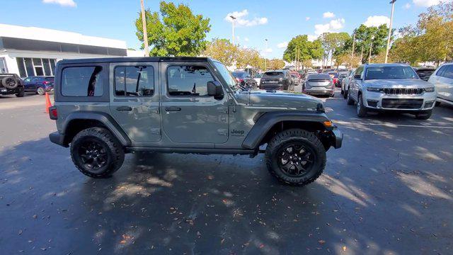 used 2022 Jeep Wrangler Unlimited car, priced at $27,218