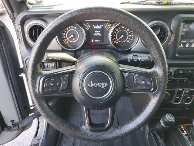 used 2022 Jeep Wrangler Unlimited car, priced at $27,218