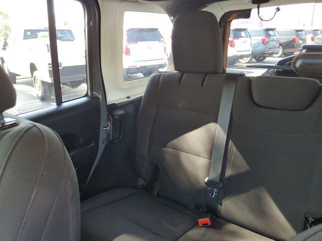 used 2022 Jeep Wrangler Unlimited car, priced at $27,218