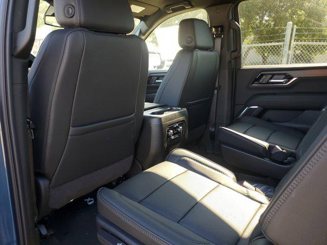 new 2025 GMC Yukon XL car, priced at $82,007