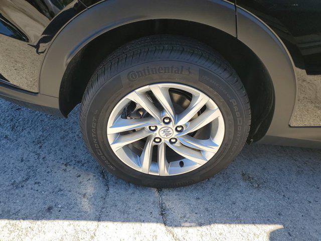 new 2025 Buick Envista car, priced at $26,212