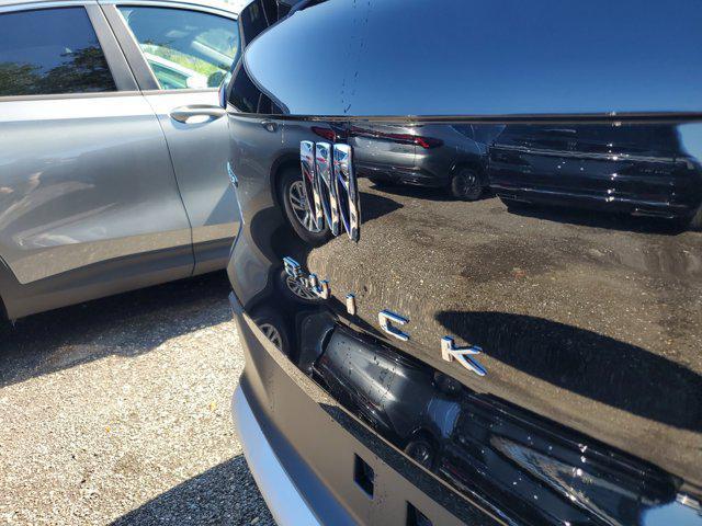 new 2025 Buick Envista car, priced at $21,977