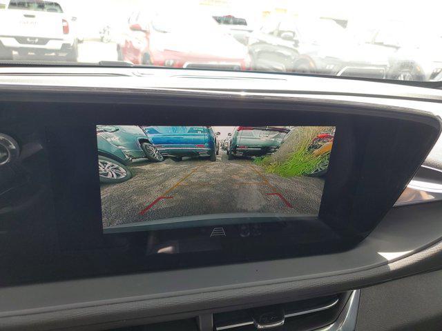 new 2025 Buick Envista car, priced at $23,972