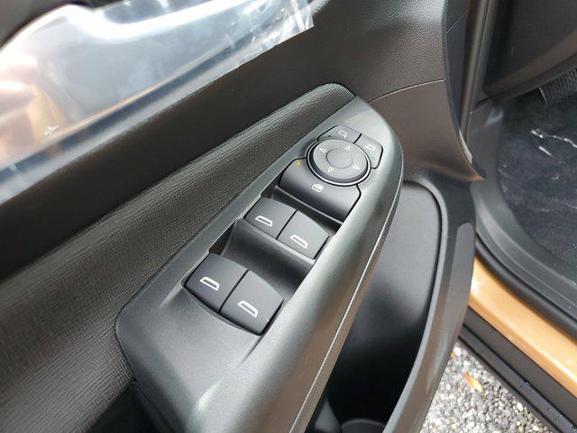 new 2025 Buick Envista car, priced at $23,972