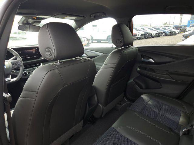 new 2025 Buick Envista car, priced at $23,972