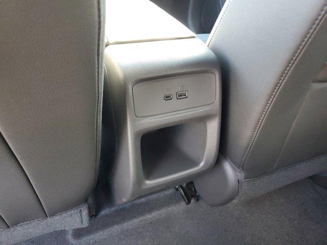 new 2025 Buick Envista car, priced at $23,509
