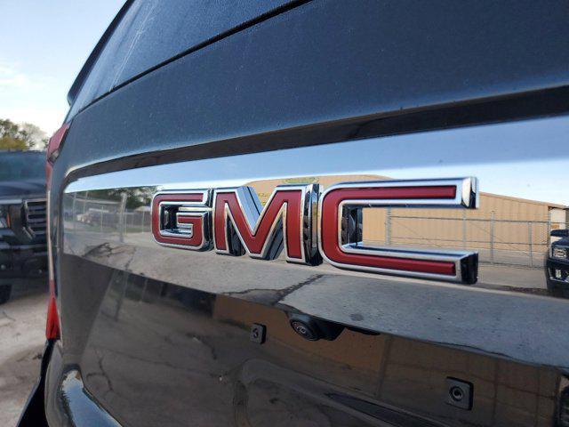 new 2024 GMC Yukon car, priced at $62,638