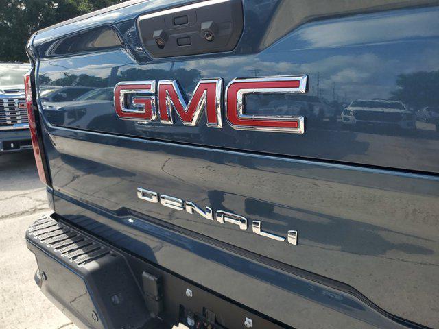 new 2025 GMC Sierra 2500 car, priced at $80,423