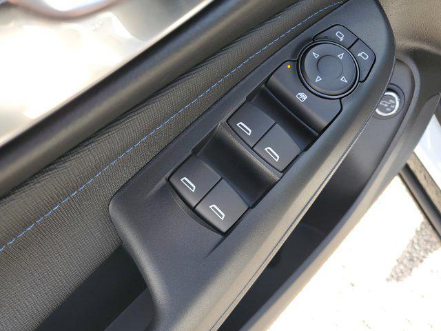 new 2025 Buick Envista car, priced at $24,490