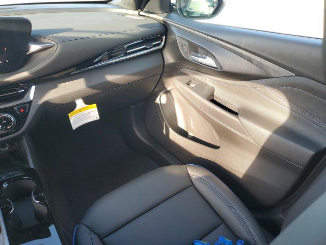 new 2025 Buick Envista car, priced at $24,490