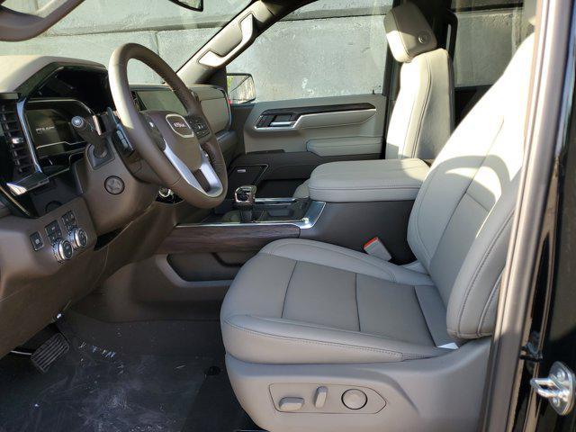 new 2025 GMC Sierra 1500 car, priced at $52,482