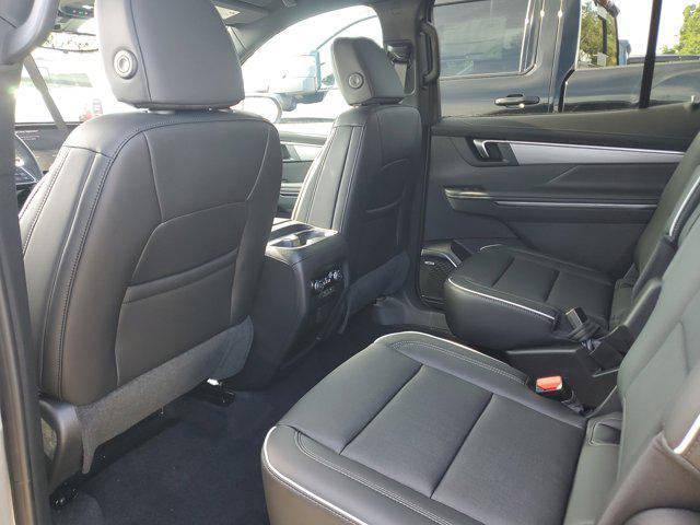 new 2026 Buick Enclave car, priced at $42,425