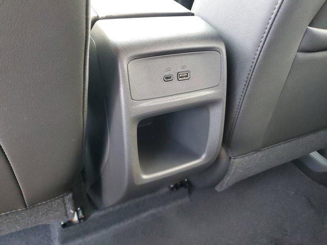 new 2025 Buick Envista car, priced at $22,534