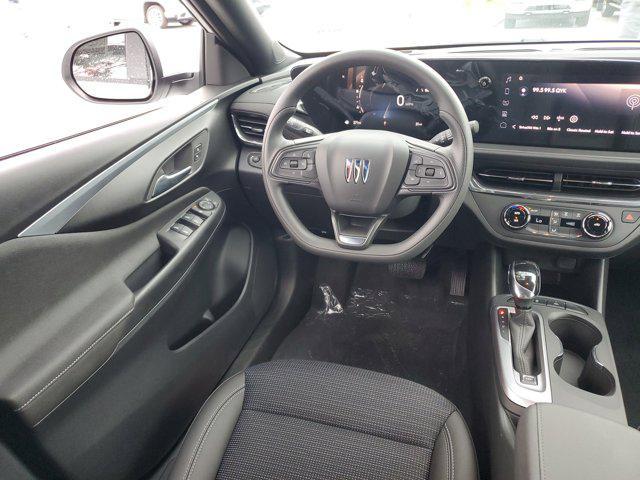 new 2025 Buick Envista car, priced at $23,461