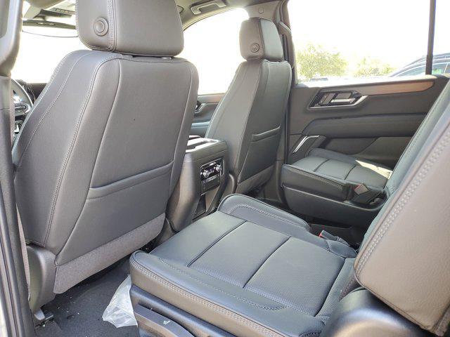 new 2025 GMC Yukon XL car, priced at $82,007