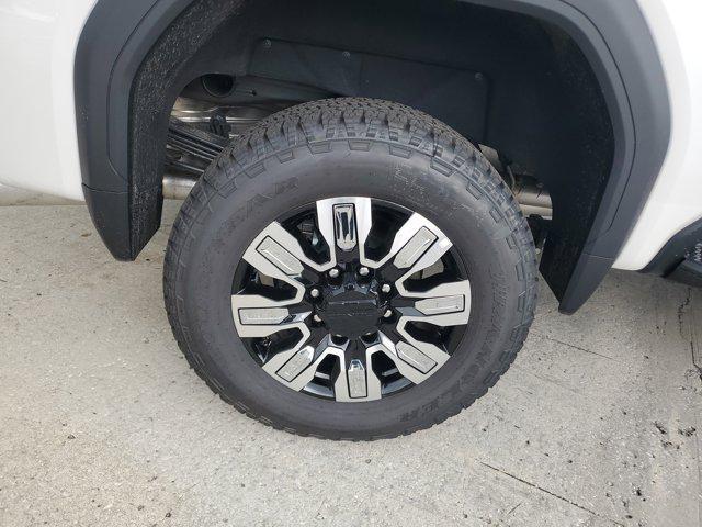 new 2025 GMC Sierra 2500 car, priced at $80,382