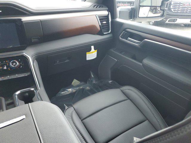 new 2025 GMC Sierra 2500 car, priced at $80,382