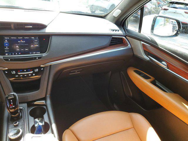 used 2024 Cadillac XT5 car, priced at $44,841