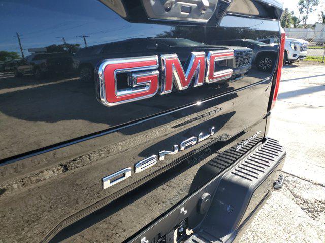 new 2026 GMC Sierra 1500 car, priced at $70,115