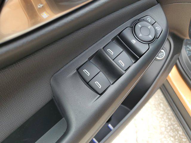 new 2025 Buick Envista car, priced at $26,934