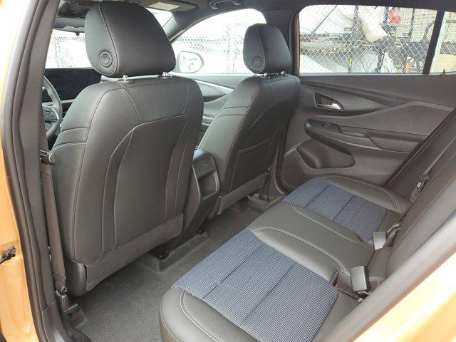 new 2025 Buick Envista car, priced at $25,585