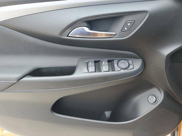 new 2025 Buick Envista car, priced at $25,585