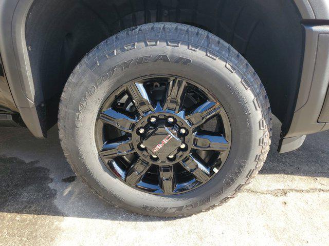 new 2025 GMC Sierra 2500 car, priced at $78,936