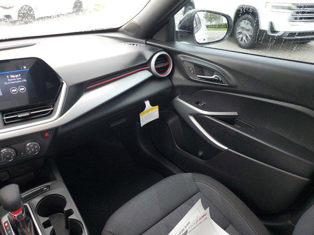 used 2025 Chevrolet Trax car, priced at $22,553
