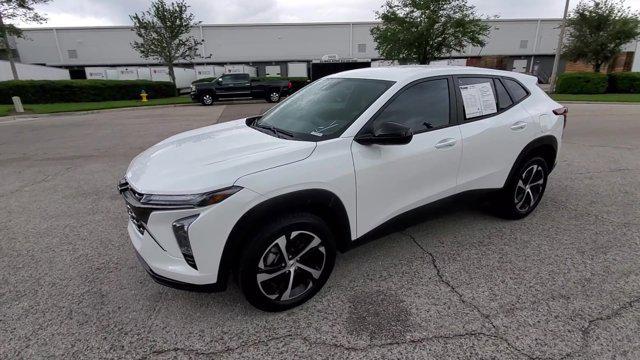 used 2025 Chevrolet Trax car, priced at $22,553