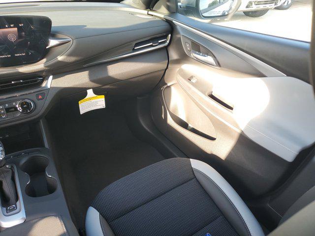 new 2025 Buick Envista car, priced at $22,977